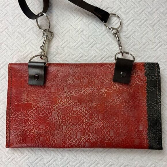 Artisan Vintage Embossed Artsy Leather Purse Crossbody Clutch Bag Red Steampunk - Picture 2 of 12